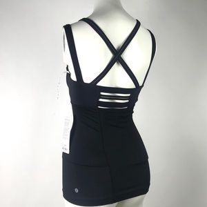 Lululemon Happy Strappy Tank Size 2 BNWT